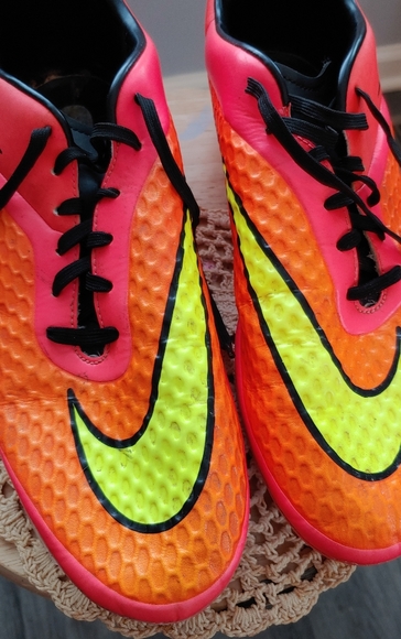 Nike Other - NIKE Hypervenom Mens Soccer Cleats size 11.5